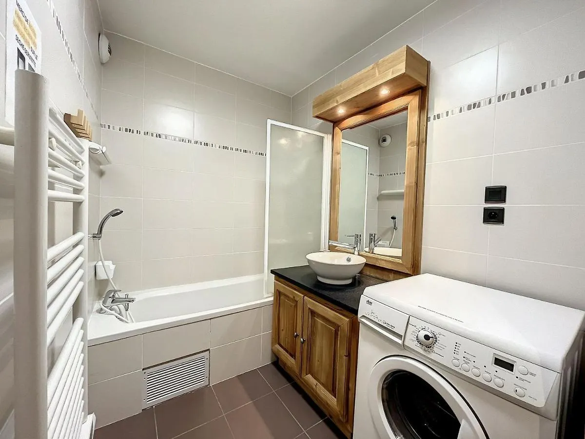 Chamonix : Appartement 64M², Centre-Ville, 6 Pers, Proche Pistes Et Brevent - Fr-1-507-14 Apartamento