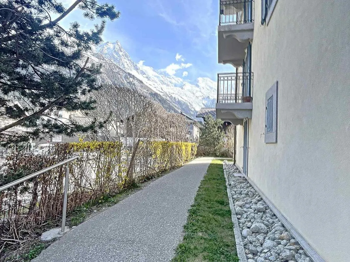 Apartamento Chamonix : Appartement 64M², Centre-Ville, 6 Pers, Proche Pistes Et Brevent - Fr-1-507-14 França